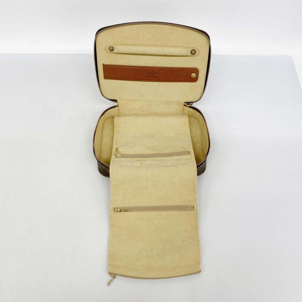 LOUIS VUITTON Brown Monogram Pochette Pouch - Picture 4 of 10